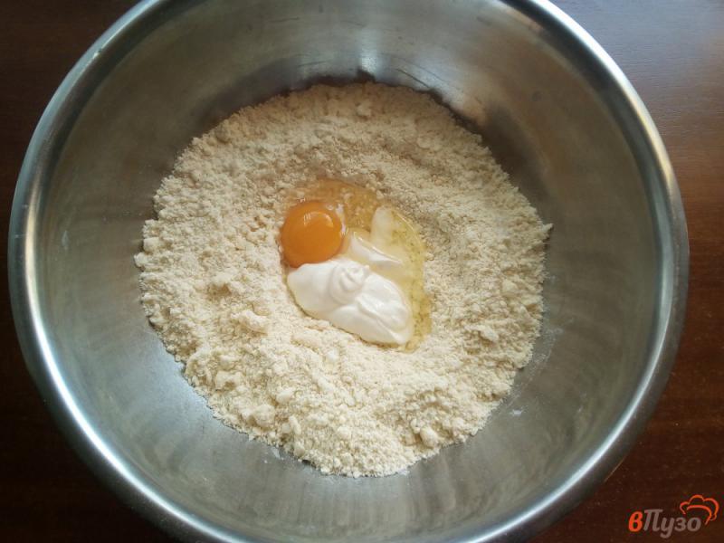 Фото приготовление рецепта: Слоёное песочное печенье с маком шаг №4