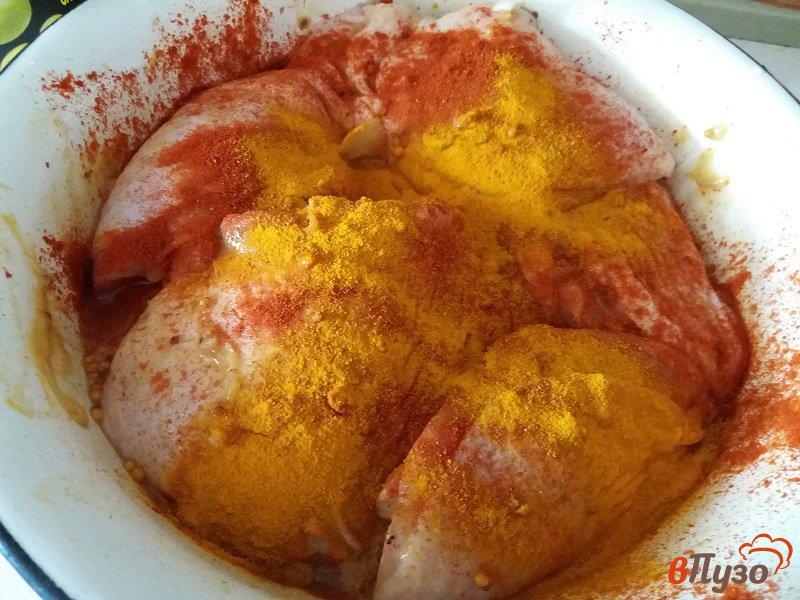 Фото приготовление рецепта: Запеченные куриные бедрышки в пикантном  маринаде шаг №2