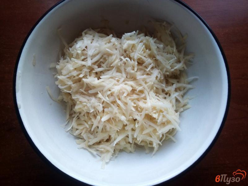 Фото приготовление рецепта: Кесадилья картофельная с фаршем шаг №2