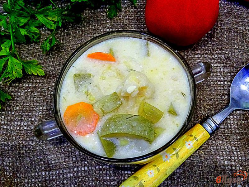 Фото приготовление рецепта: Овощной суп с плавленым сыром шаг №9