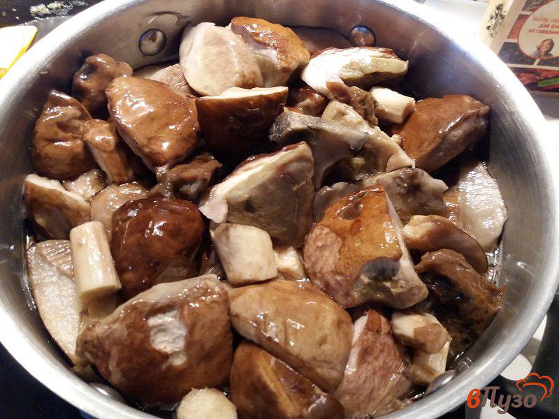 Фото приготовление рецепта: Заготовка белых грибов на зиму шаг №3