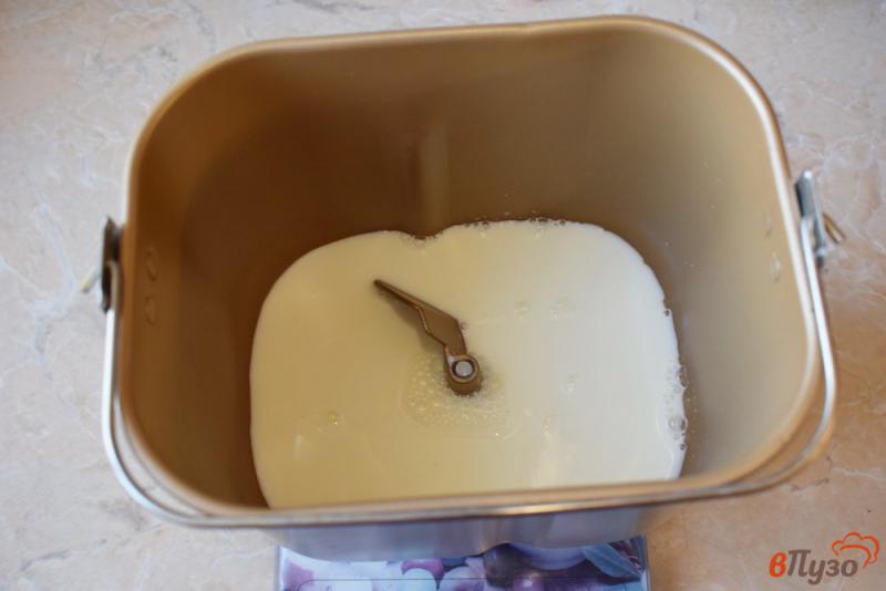 Фото приготовление рецепта: Дрожжевое тесто в хлебопечке шаг №1