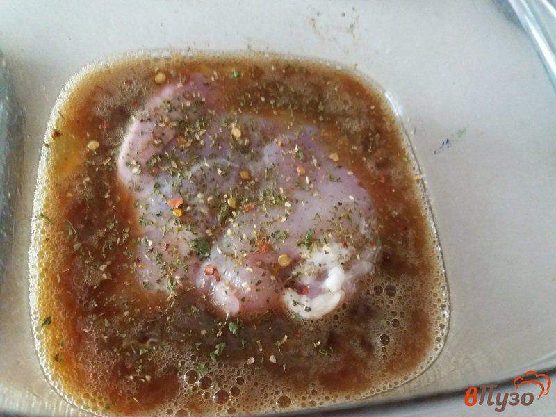 Фото приготовление рецепта: Шницель из мякоти куриного бедра шаг №3