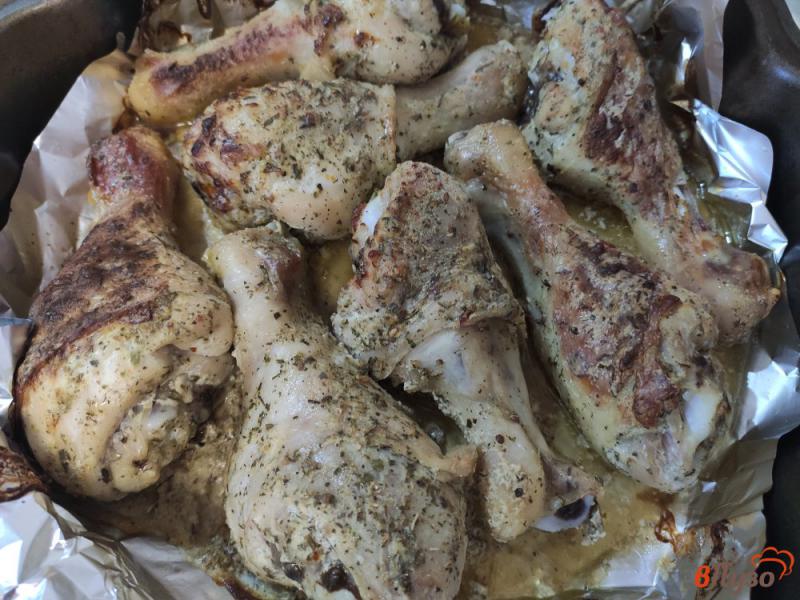 Фото приготовление рецепта: Куриные голени в сметанно-горчичном маринаде шаг №5