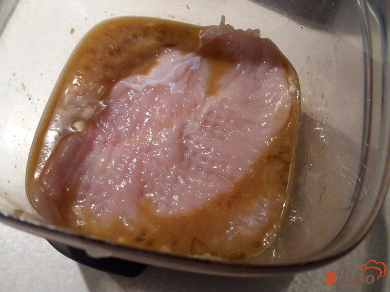Фото приготовление рецепта: Куриные отбивные в горчичном маринаде шаг №3