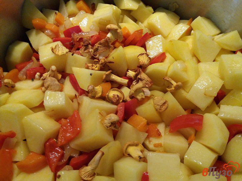 Фото приготовление рецепта: Овощной гарнир из картофеля шаг №6