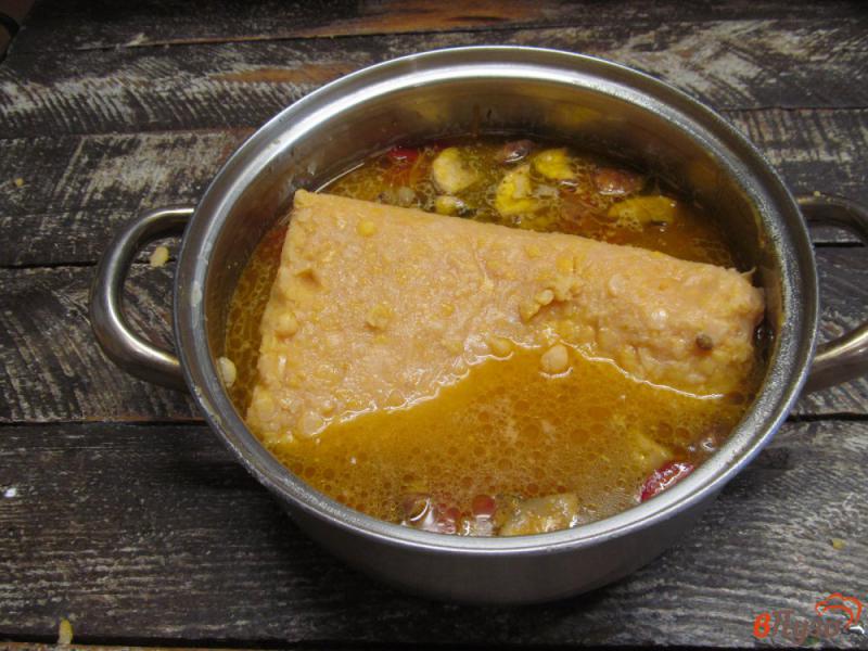 Фото приготовление рецепта: Необычный гороховый суп шаг №4