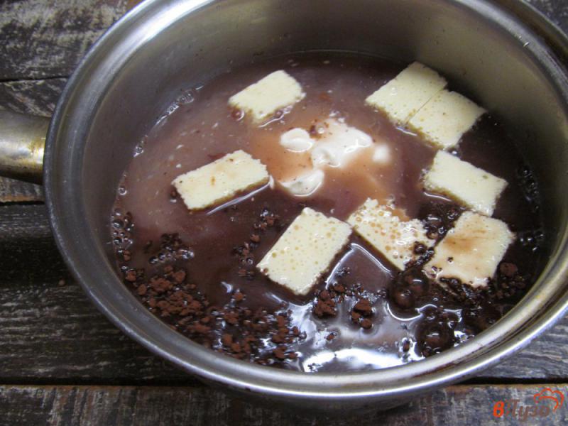 Фото приготовление рецепта: Горячий напиток из какао-порошка с белым шоколадом шаг №3