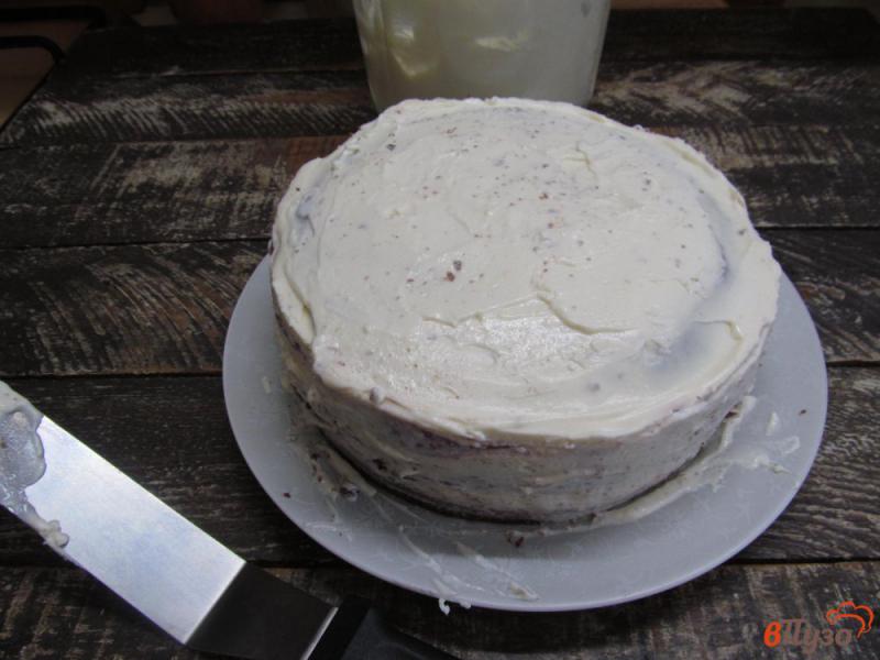 Фото приготовление рецепта: Бисквитный торт с творожным кремом шаг №15