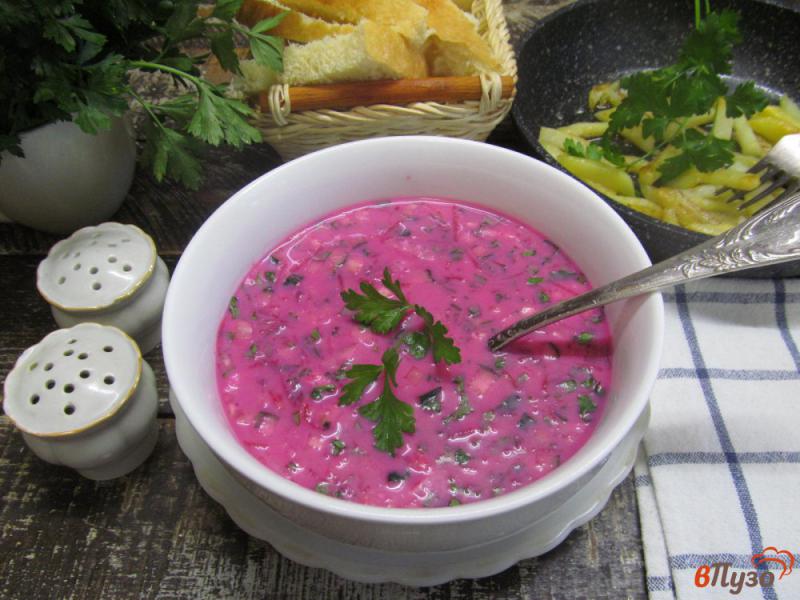 Фото приготовление рецепта: Холодный свекольный суп с жареным картофелем шаг №9