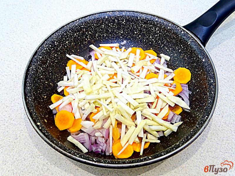Фото приготовление рецепта: Суп из цветной капусты с плавленым сыром шаг №5