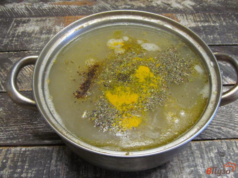 Фото приготовление рецепта: Суп на мясном фарше с рисом и машем шаг №7