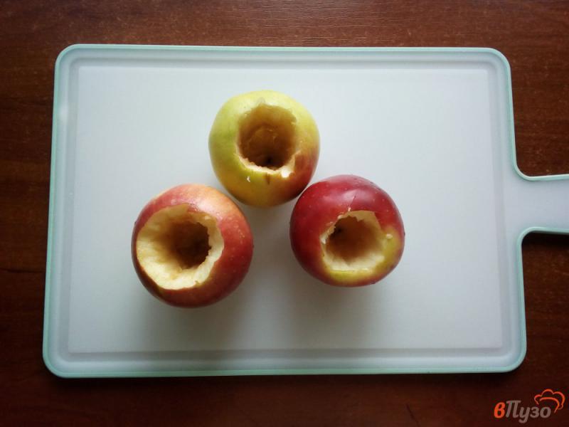 Фото приготовление рецепта: Яблоки запечённые с творогом шаг №1
