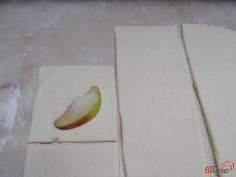 Фото приготовление рецепта: Творожное печенье с яблоком шаг №5