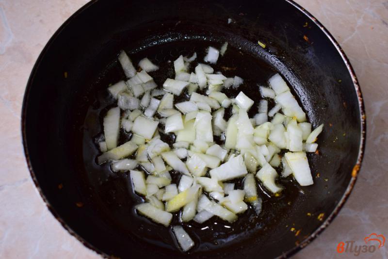 Фото приготовление рецепта: Картофельная жареха с белыми грибами шаг №1