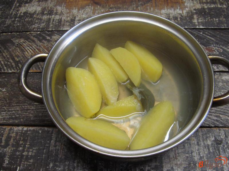 Фото приготовление рецепта: Картофельные рулетики из лаваша с грибами шаг №1