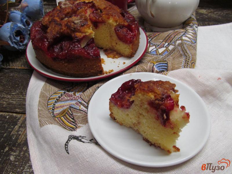 Фото приготовление рецепта: Сливовый пирог от Эстер Пуллман шаг №9