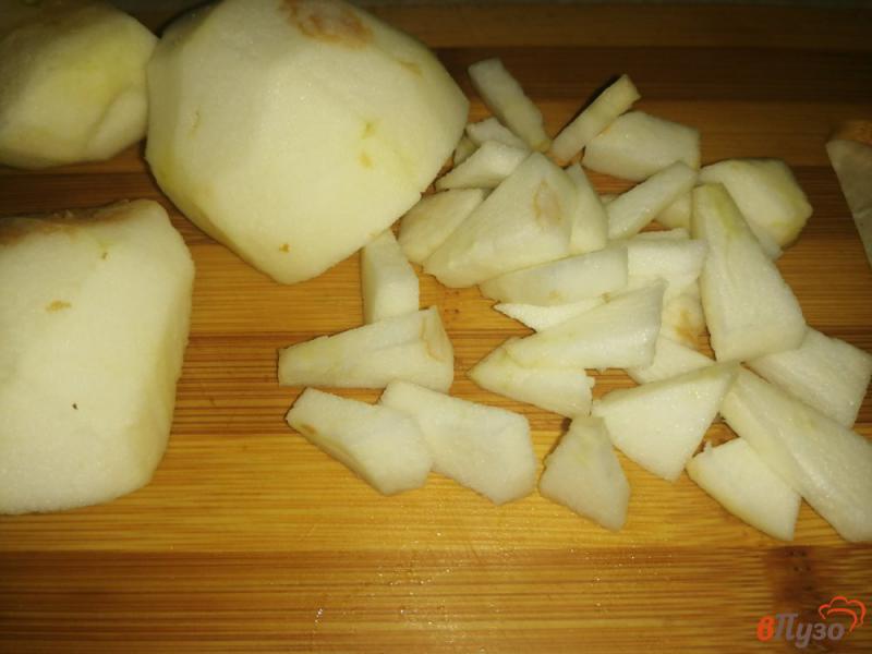 Фото приготовление рецепта: Томатно-яблочный соус на зиму шаг №4