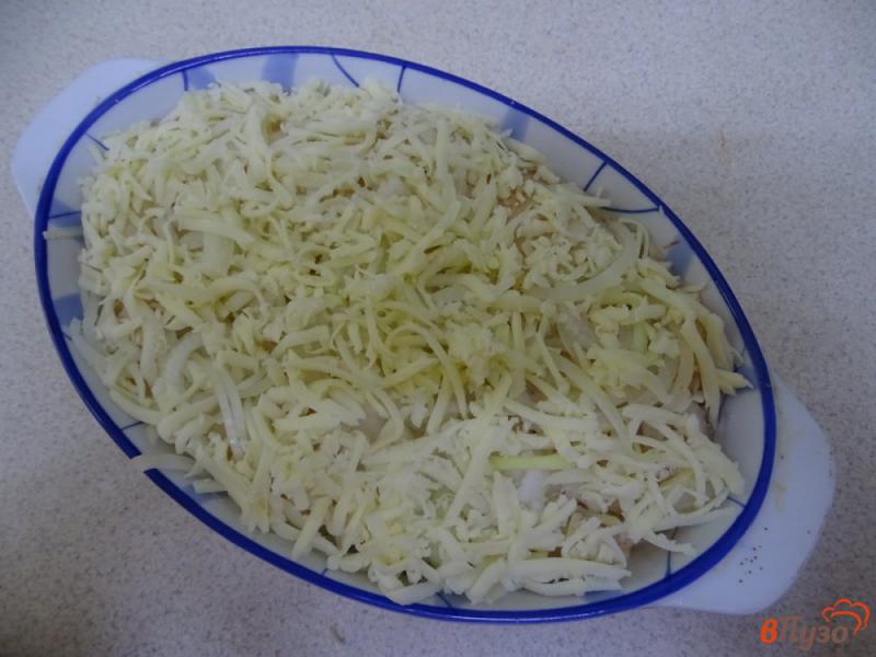 Фото приготовление рецепта: Куриное филе в кефирном соусе шаг №8