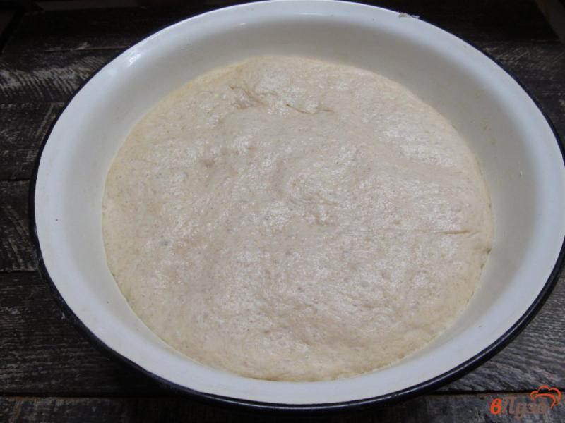 Фото приготовление рецепта: Пшенично-ржаной батон шаг №5