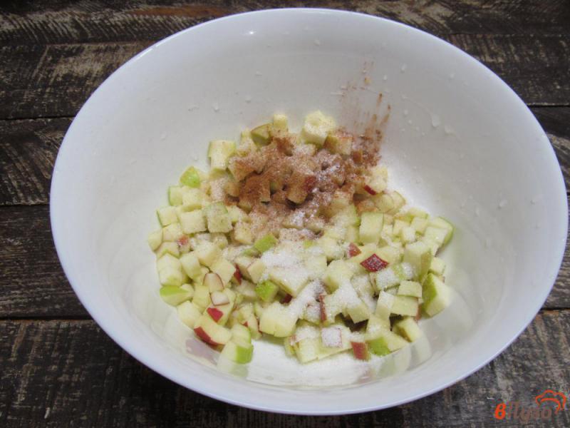 Фото приготовление рецепта: Яблочный крамбл с мороженым шаг №1