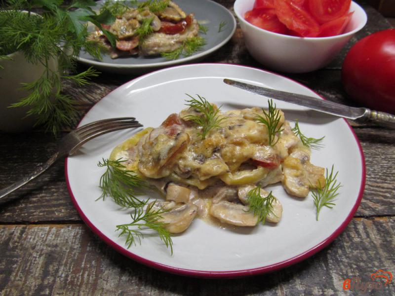 Фото приготовление рецепта: Свинина запеченная с овощами и грибами в фольге шаг №11