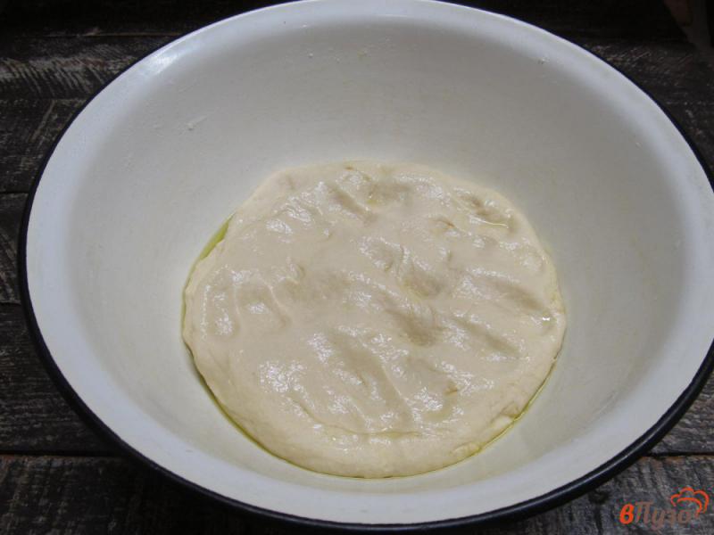 Фото приготовление рецепта: Духовые пирожки с капустой и фаршем шаг №4