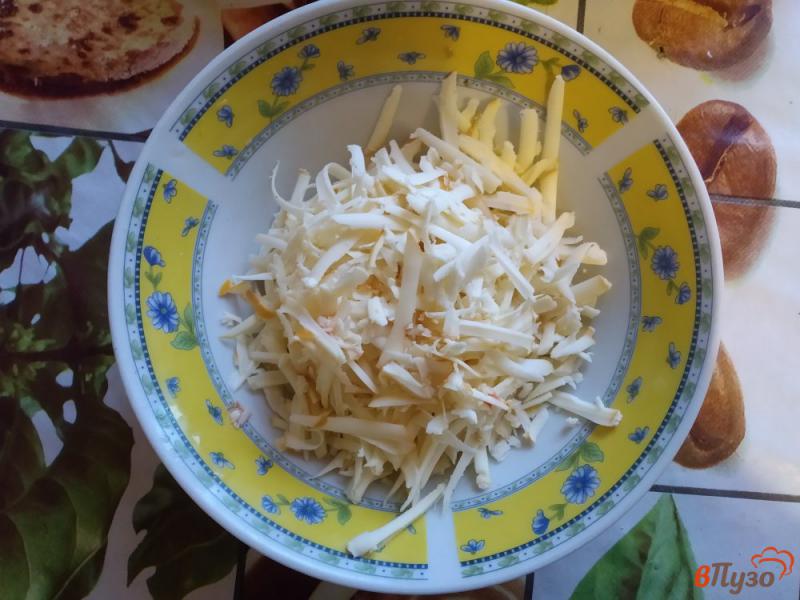 Фото приготовление рецепта: Запеканка картофельная с грибами шаг №3