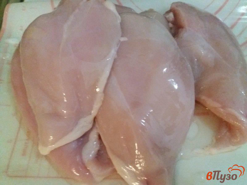 Фото приготовление рецепта: Отбивные из куриного филе в горчичном маринаде шаг №3