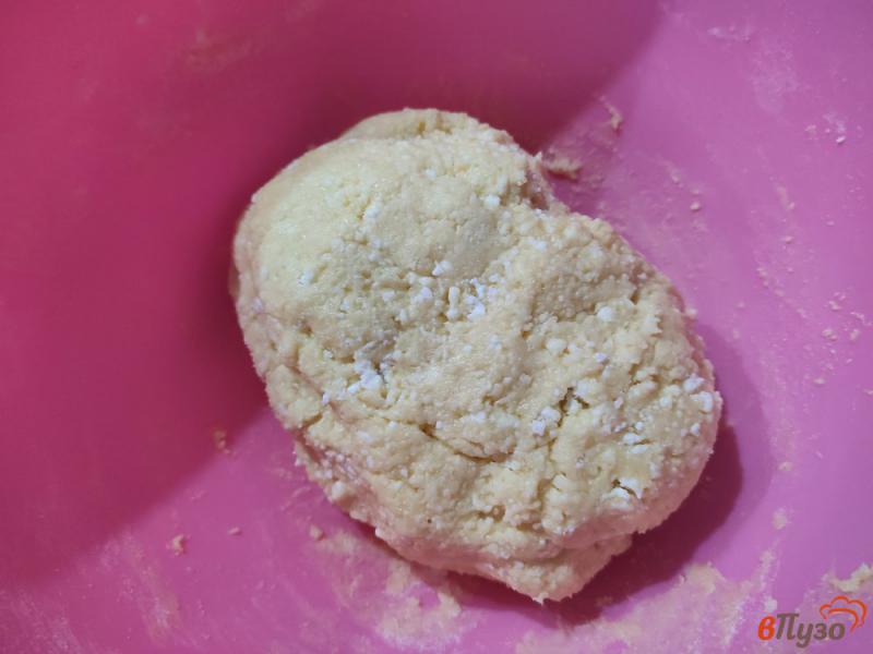 Фото приготовление рецепта: Творожное печенье с кокосовой стружкой шаг №5
