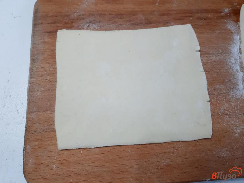 Фото приготовление рецепта: Сосиски в тесте с сырными палочками шаг №1