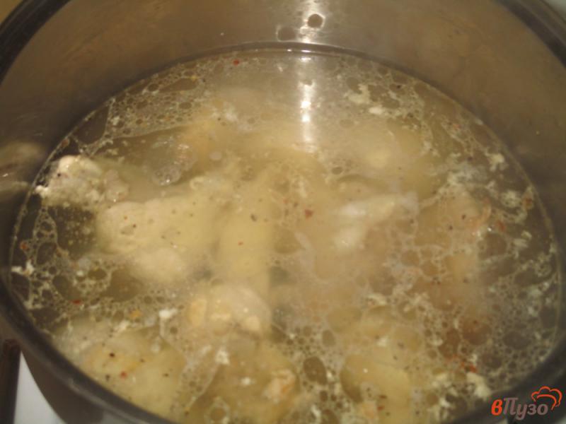 Фото приготовление рецепта: Жаркое из курицы с картофелем шаг №3