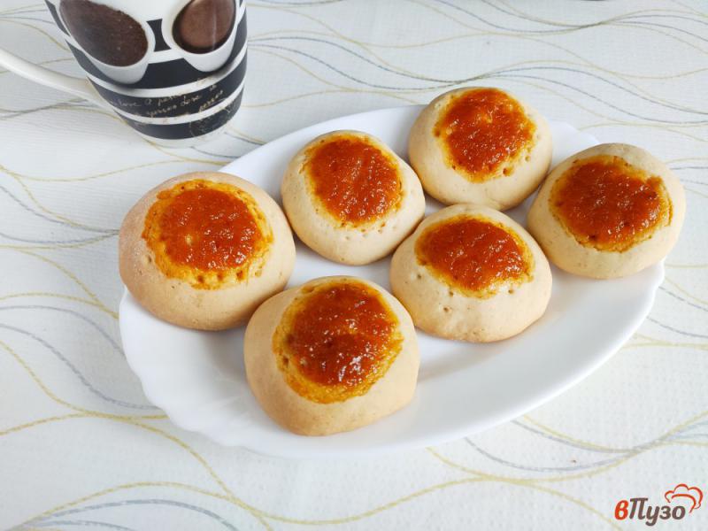 Фото приготовление рецепта: Песочное печенье с абрикосовым пюре шаг №9