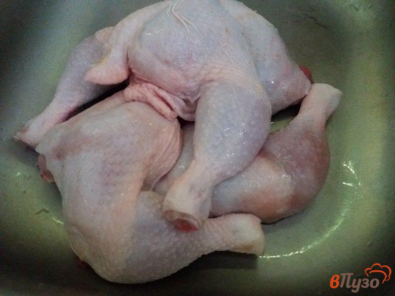 Фото приготовление рецепта: Запеченные куриные окорочка в аджике шаг №1