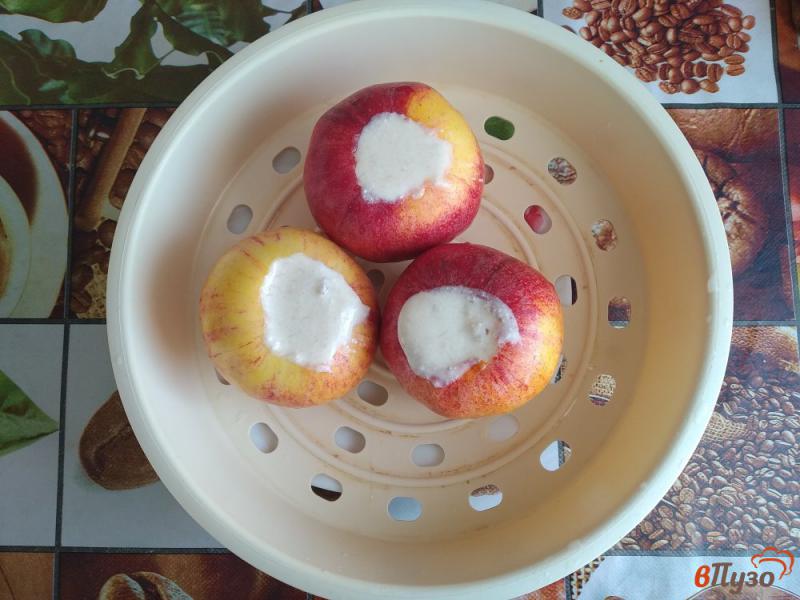 Фото приготовление рецепта: Яблоки запечённые в мультиварке шаг №4