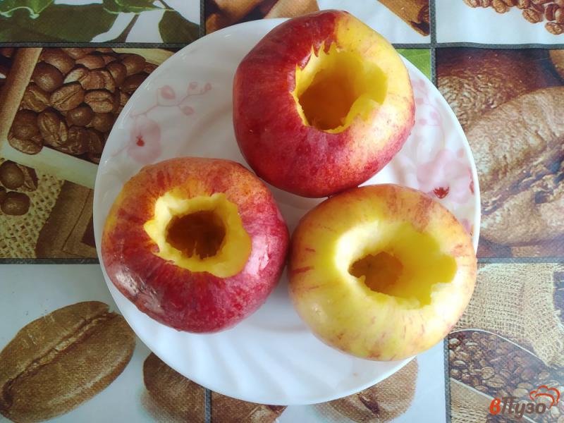 Фото приготовление рецепта: Яблоки запечённые в мультиварке шаг №1