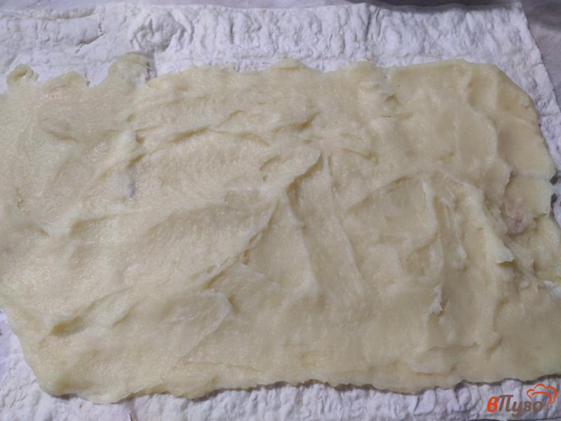 Фото приготовление рецепта: Картофельный пирог с лавашом и сыром шаг №1
