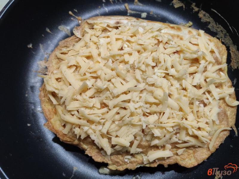 Фото приготовление рецепта: Картофельный пирог с лавашом и сыром шаг №6
