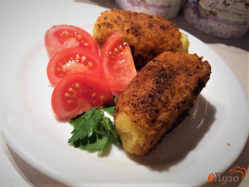 Фото приготовление рецепта: Картофельные палочки с моцареллой шаг №9