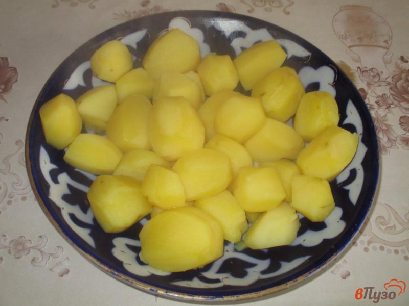 Фото приготовление рецепта: Свиные ребра с картофелем и спаржевой фасолью шаг №4