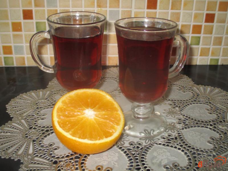 Фото приготовление рецепта: Холодный чай с каркаде и апельсином шаг №3