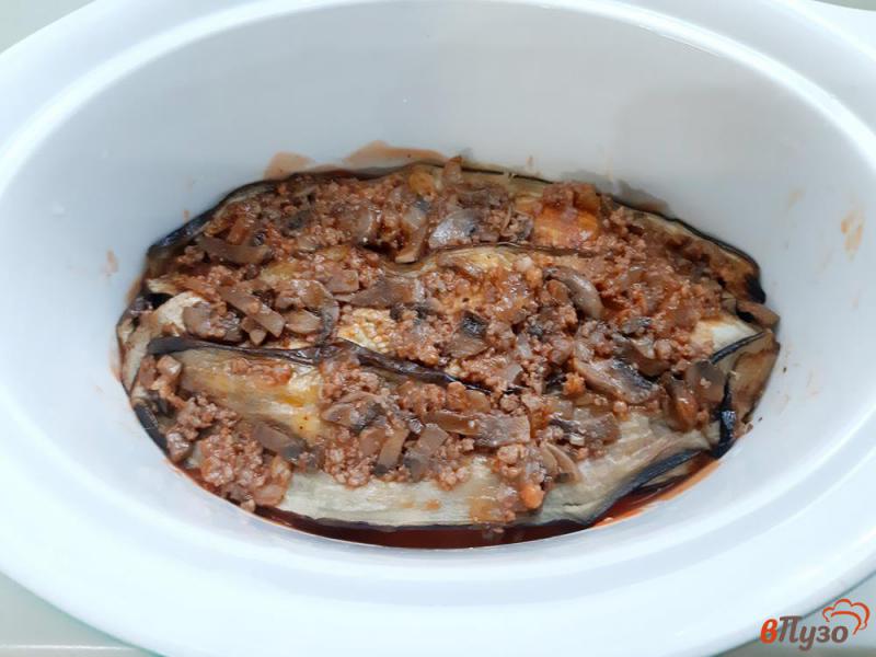 Фото приготовление рецепта: Лазанья из баклажанов с фаршем и грибами шаг №15