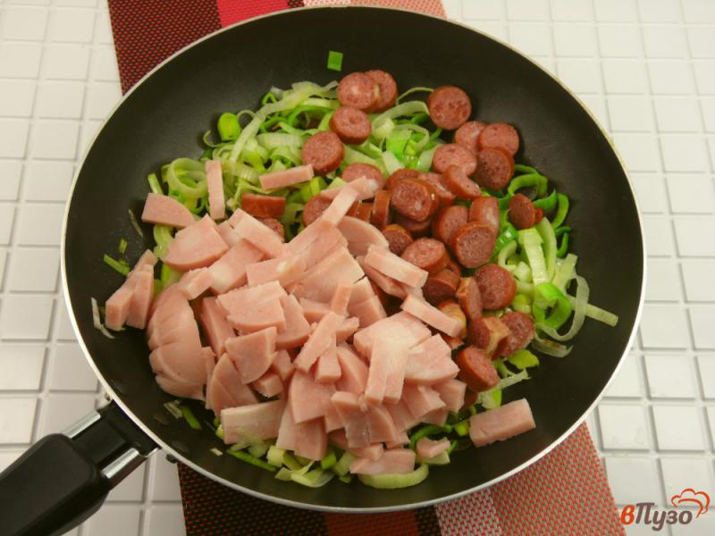 Фото приготовление рецепта: Суп картофельный с копченостями шаг №5
