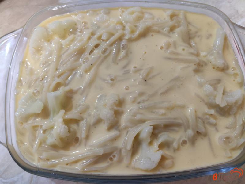 Фото приготовление рецепта: Запеканка из макарон с цветной капустой шаг №6