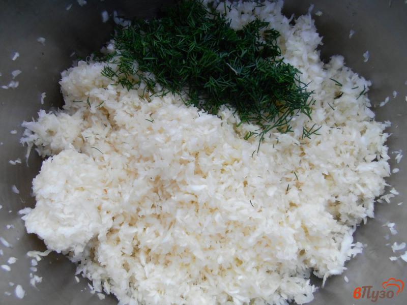 Фото приготовление рецепта: Рисовые котлеты с капустой шаг №2