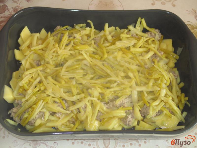 Фото приготовление рецепта: Картофельная запеканка с фаршем и спаржевой фасоль шаг №4