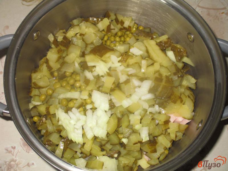 Фото приготовление рецепта: Салат Оливье с ветчиной и картофелем шаг №4