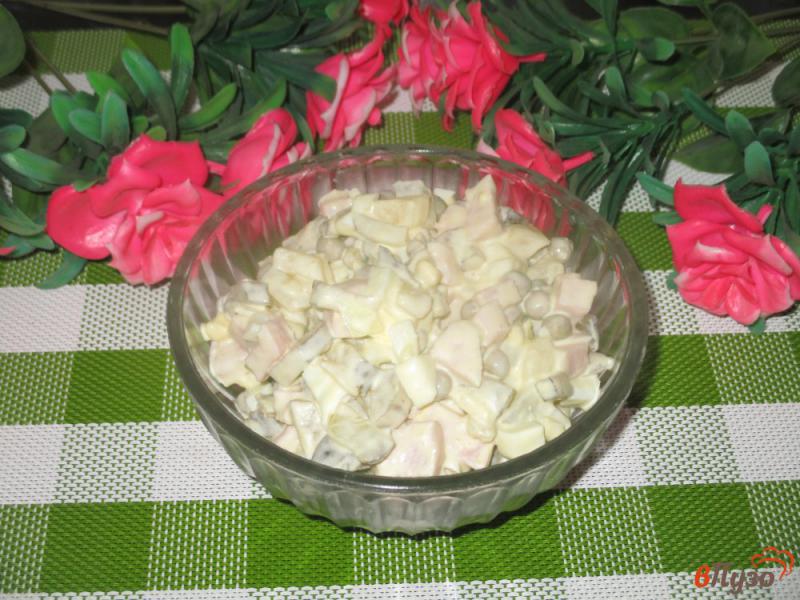 Фото приготовление рецепта: Салат Оливье с ветчиной и картофелем шаг №6