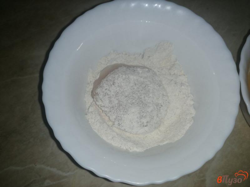 Фото приготовление рецепта: Куриная грудка в кокосовой панировке шаг №6