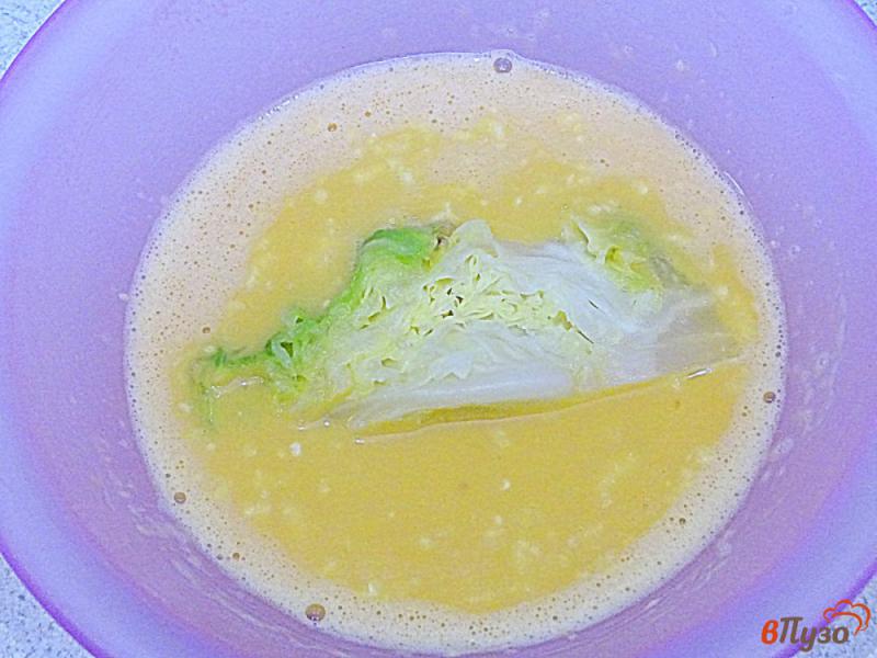 Фото приготовление рецепта: Капуста в яйце запеченная шаг №4